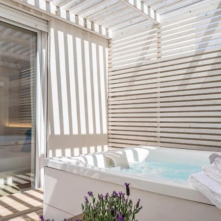 San Vito Luxury Accomodation Полиняно а Маре Екстериор снимка