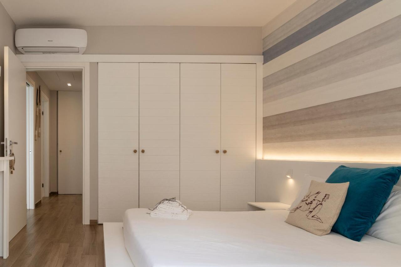 San Vito Luxury Accomodation Полиняно а Маре Екстериор снимка