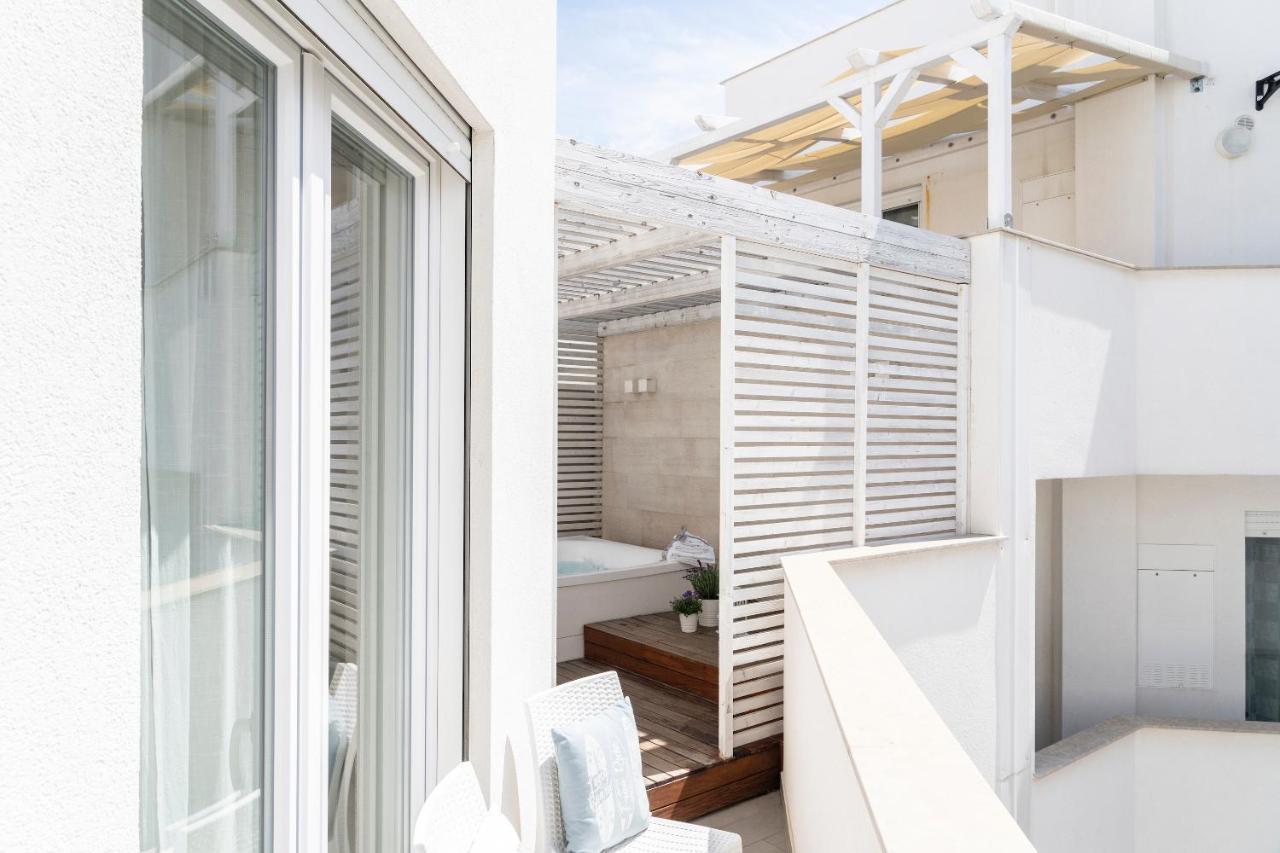 San Vito Luxury Accomodation Полиняно а Маре Екстериор снимка